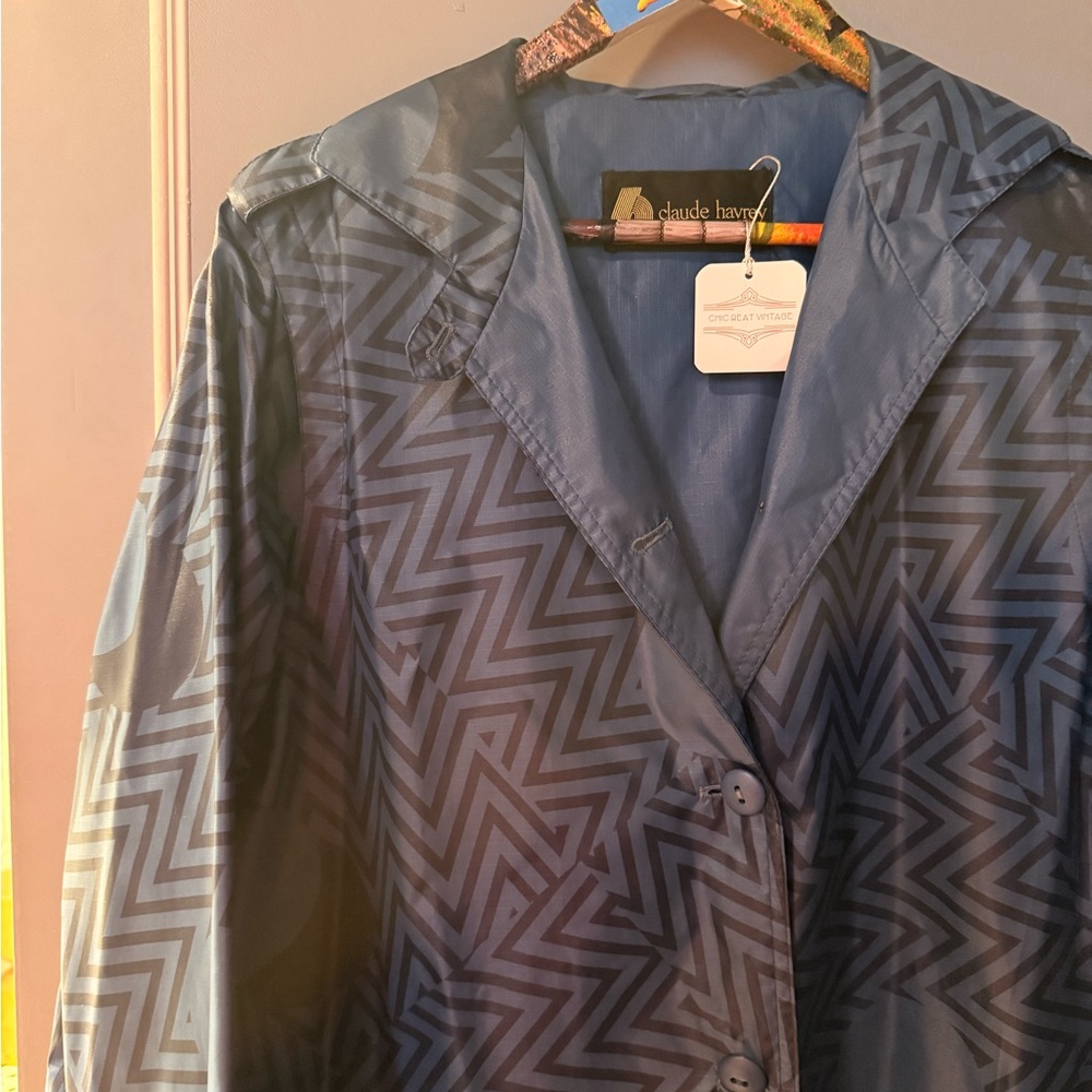 Claude Harvey Blue Zigzag Patterned Coat
